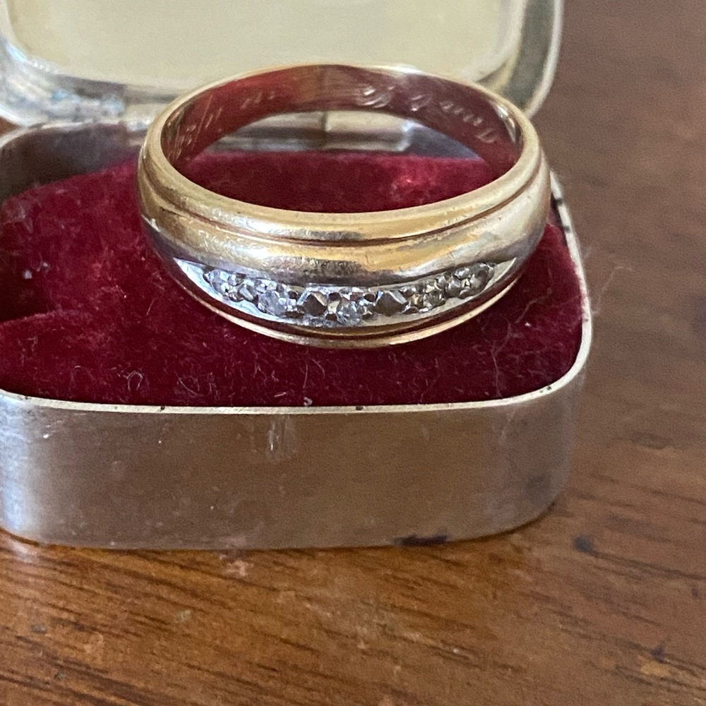 Vintage 5 Diamond 14k yellow And White Gold Wedding band
